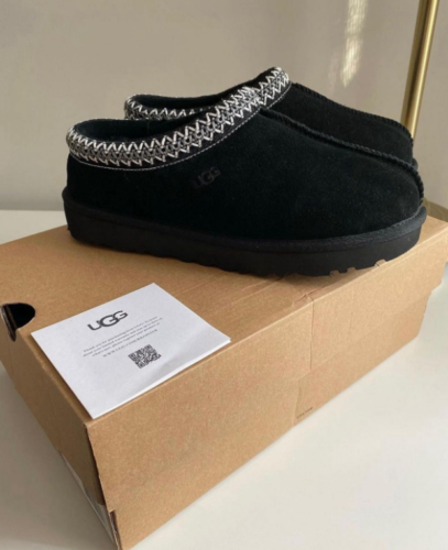 UGG Tazz Platform Black photo review